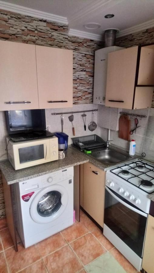Квартира На Проспекті Uzjhorod Eksteriør billede